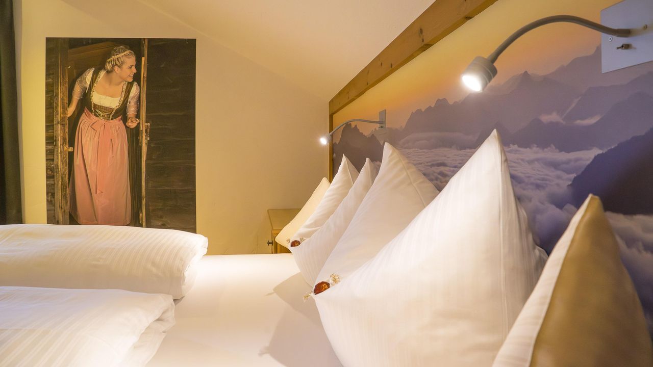 Ferienwohnung Sennerin Schlafzimmer-Ferienwohnung Ferienwohnung Sennerin Schlafzimmer-Ferienwohnung